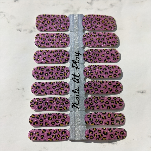 5 for $15 Nail Wraps- Leopard Hottie - Picture 2 of 4